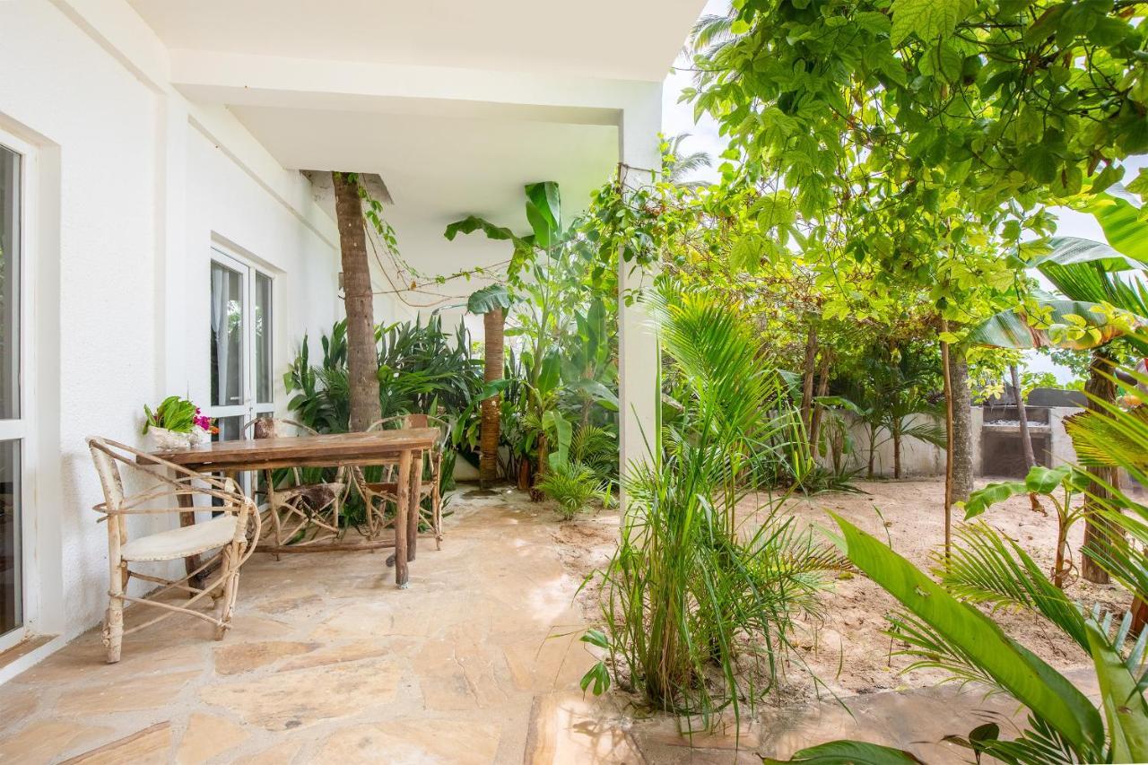 Surfescape Zanzibar Apartment Kiwengwa  Bagian luar foto