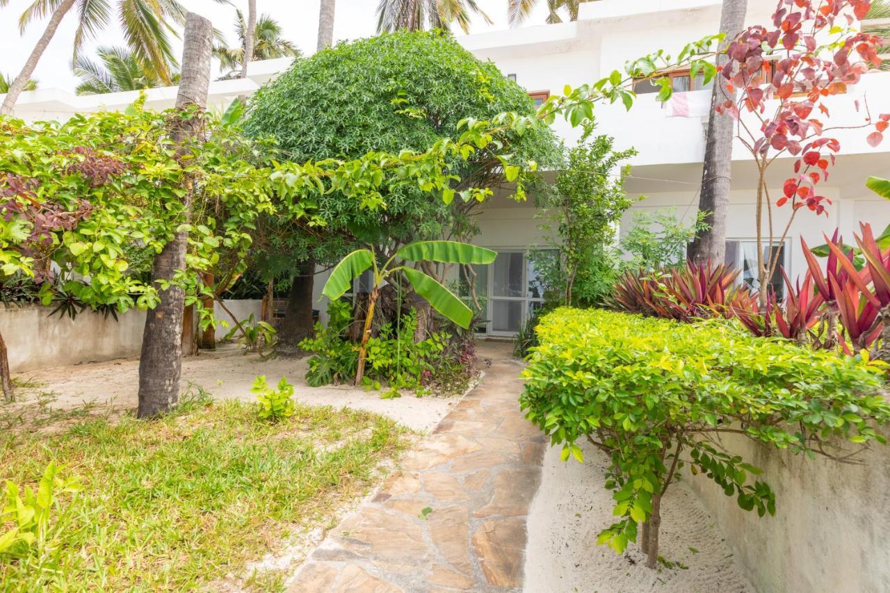 Surfescape Zanzibar Apartment Kiwengwa  Bagian luar foto