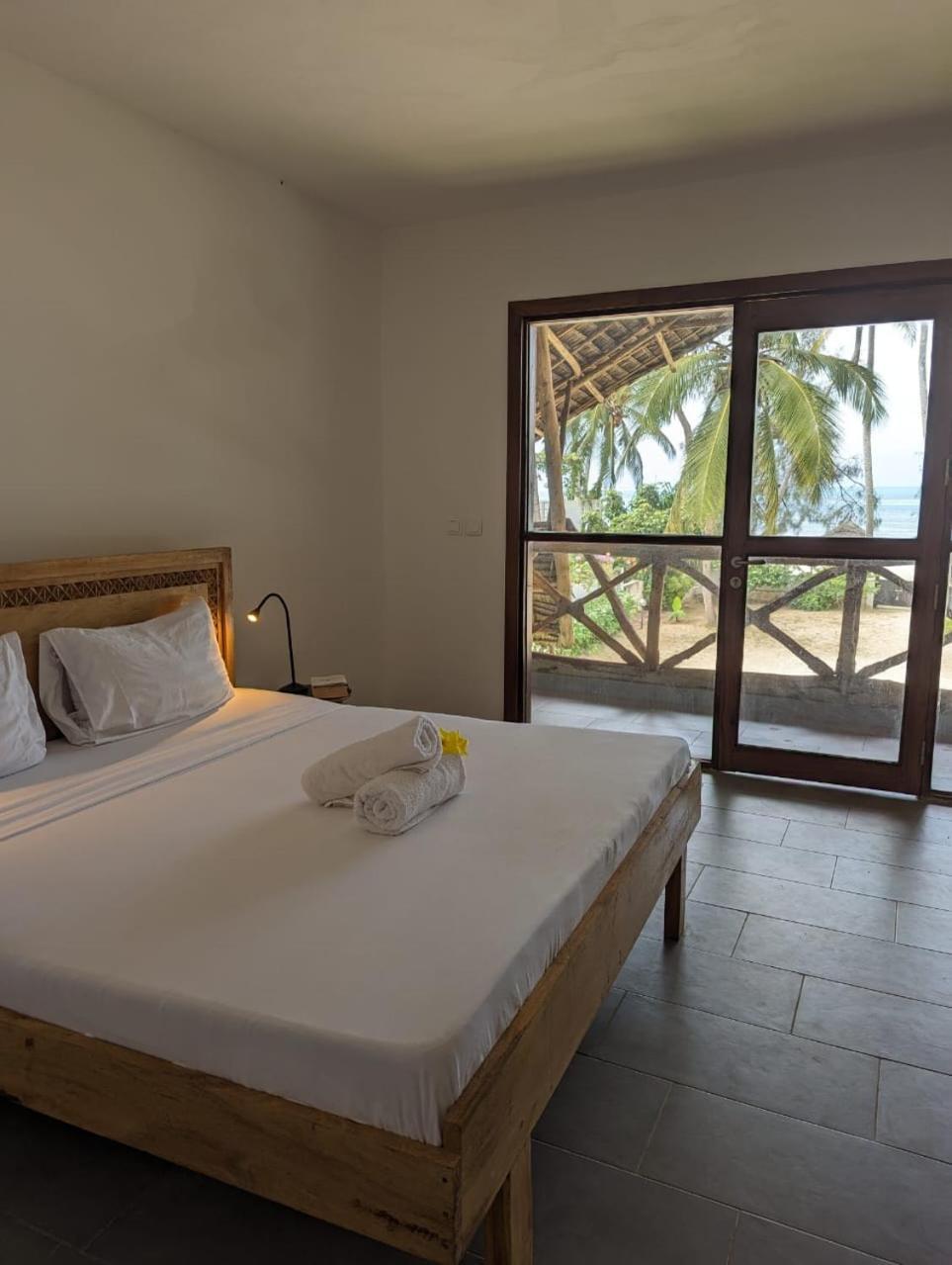 Surfescape Zanzibar Apartment Kiwengwa  Bagian luar foto